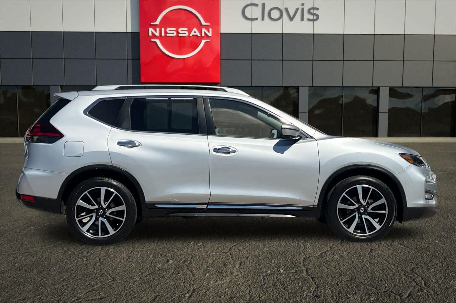 Thumbnail: 2020 Nissan Rogue - 9