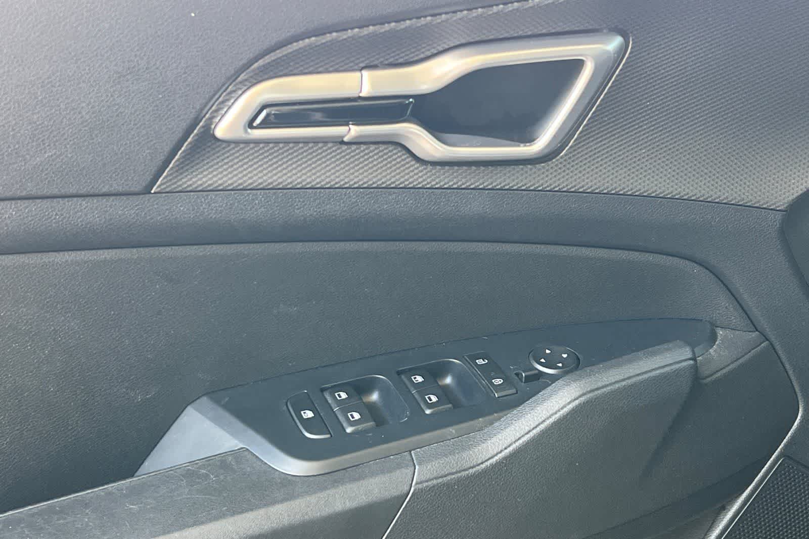 Thumbnail: 2023 Kia Sportage - 15