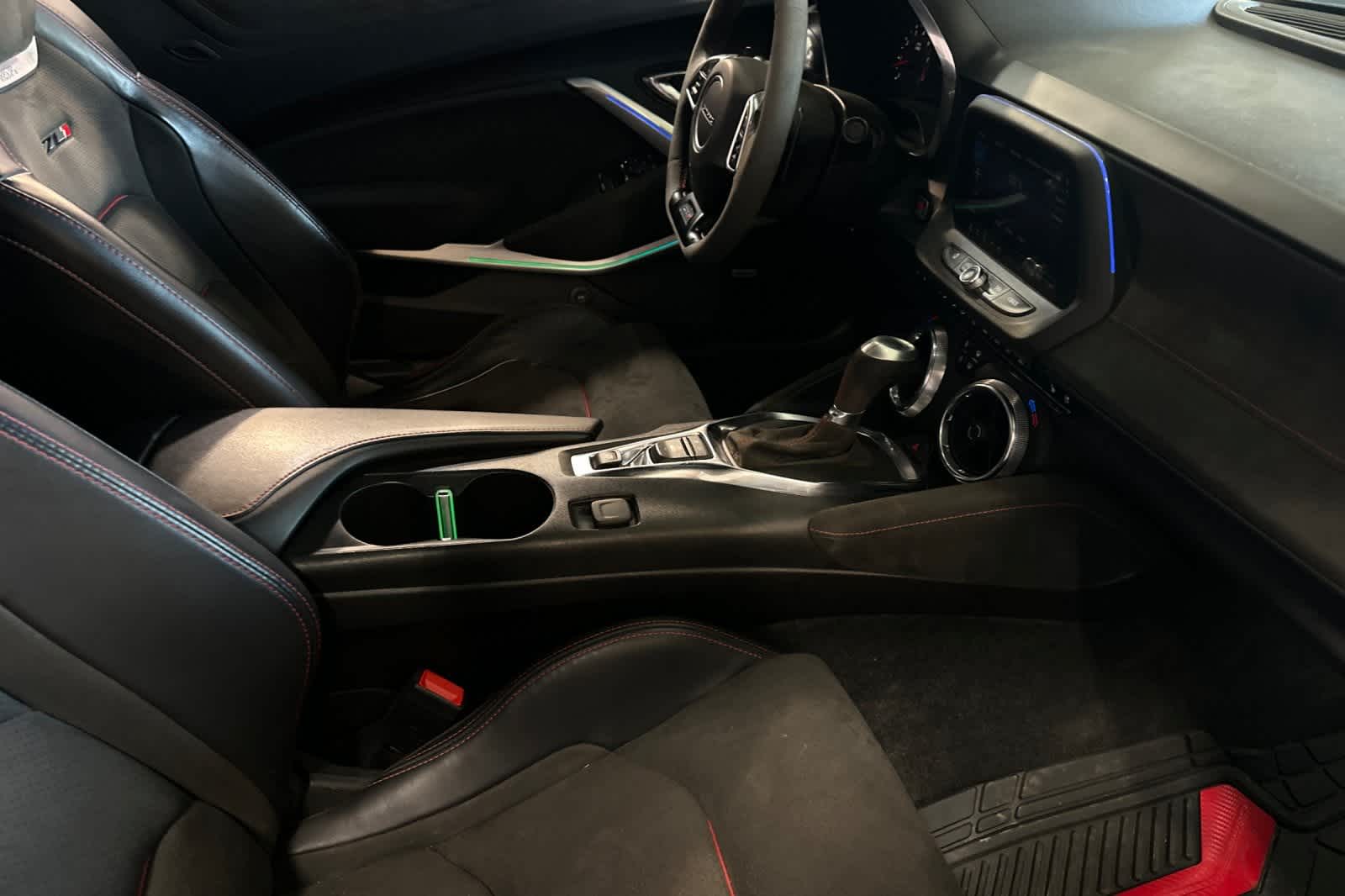 Thumbnail: 2021 Chevrolet Camaro - 18