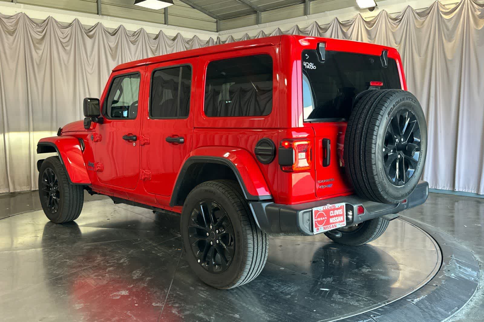 Thumbnail: 2025 Jeep Wrangler - 7