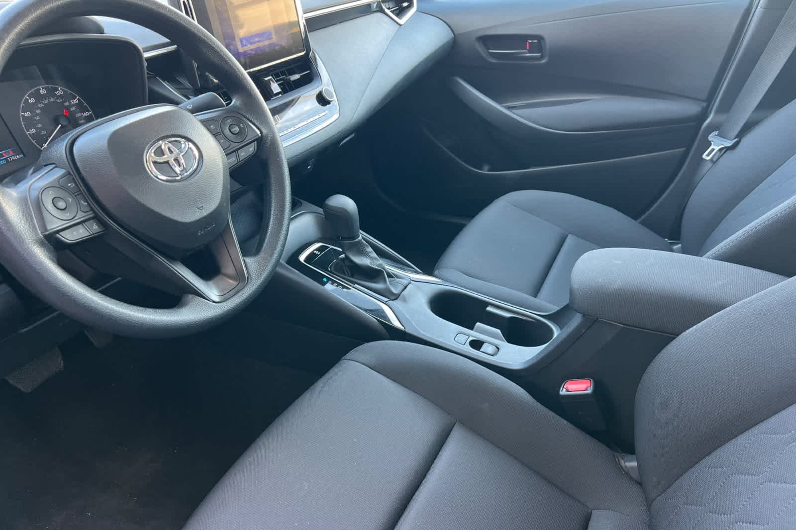 Thumbnail: 2025 Toyota Corolla - 12