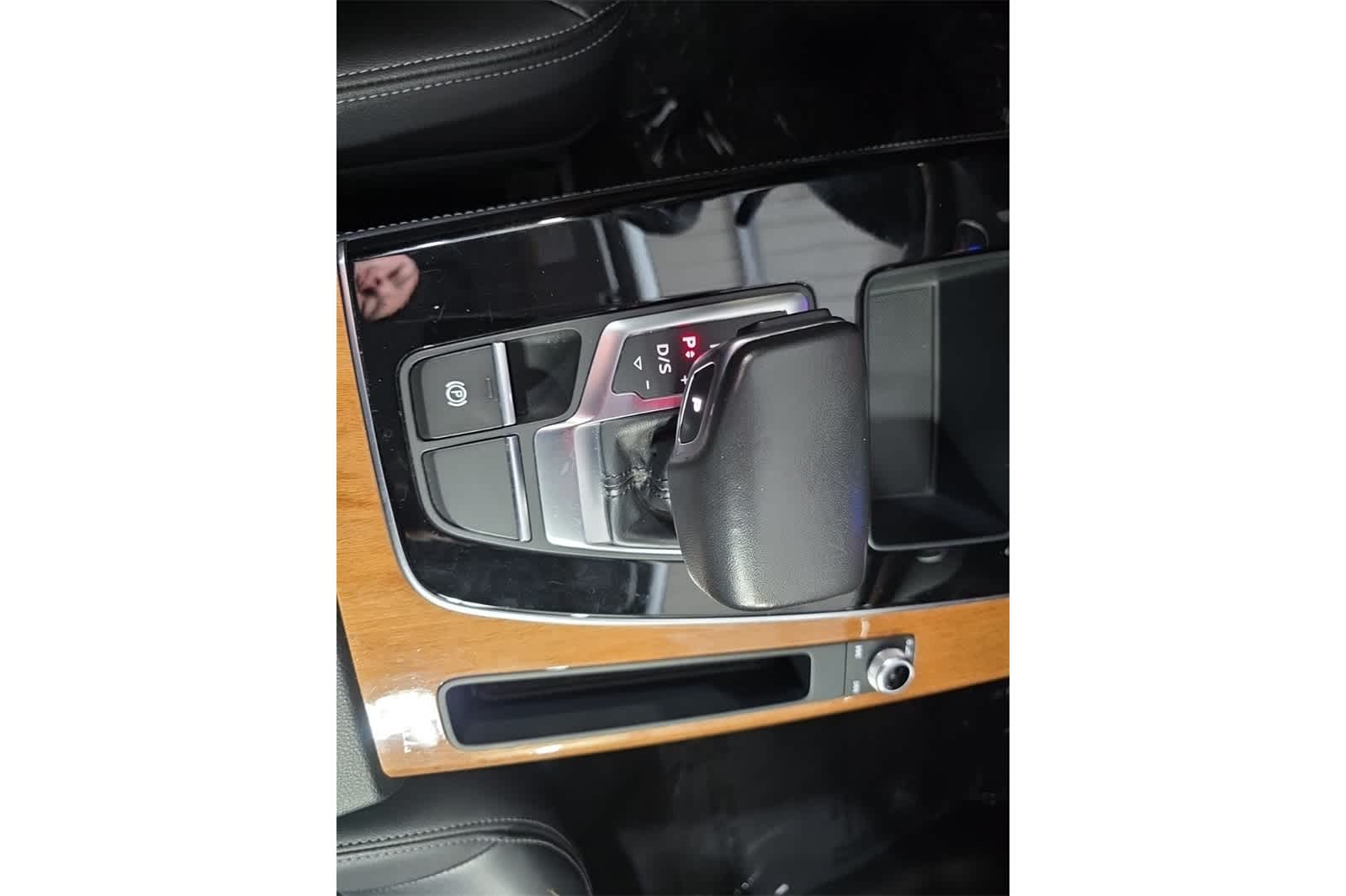 Thumbnail: 2023 Audi Q5 - 23