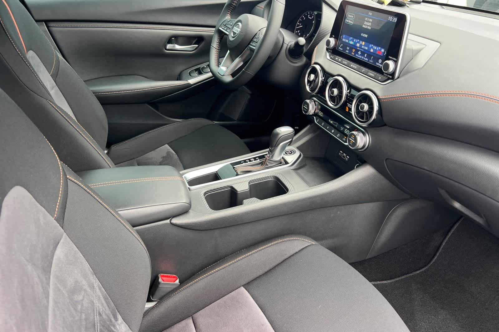 Thumbnail: 2023 Nissan Sentra - 17