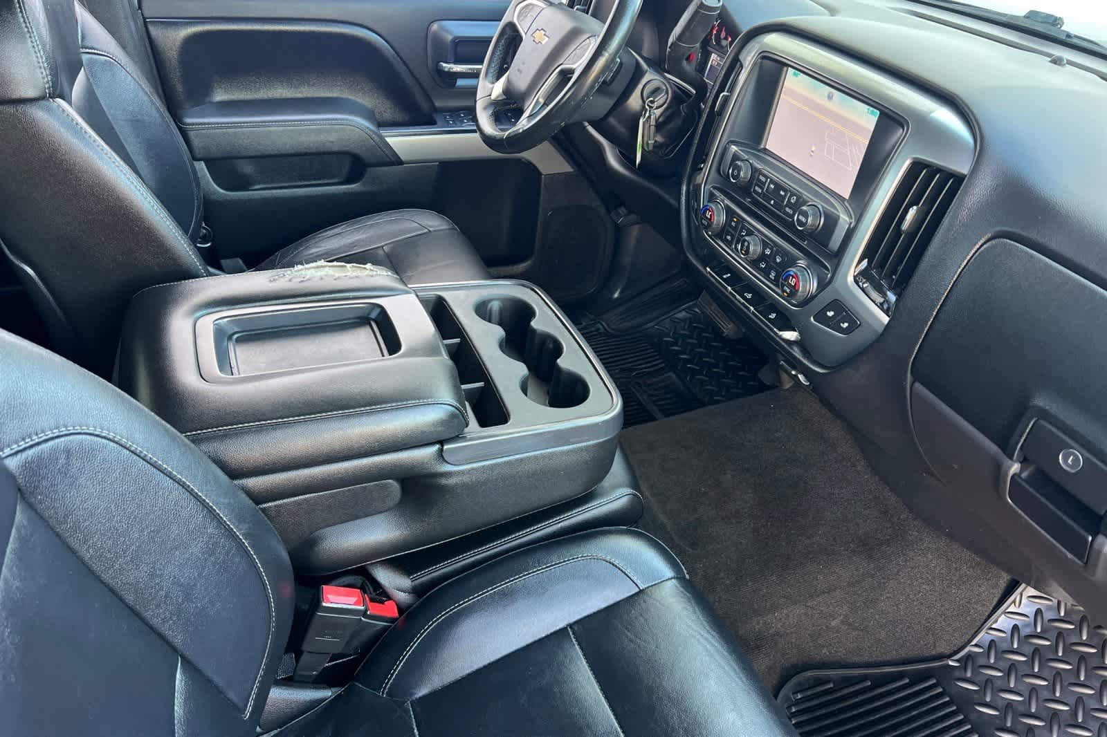 Thumbnail: 2015 Chevrolet Silverado 1500 - 17