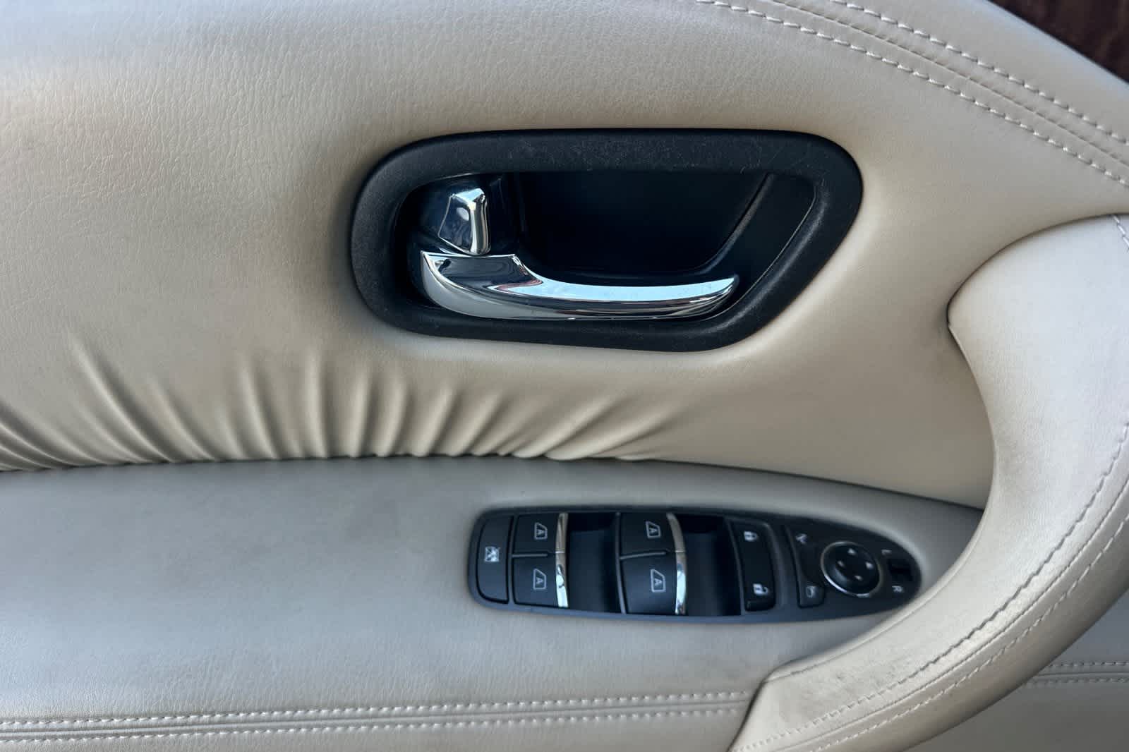 Thumbnail: 2017 Nissan Armada - 13