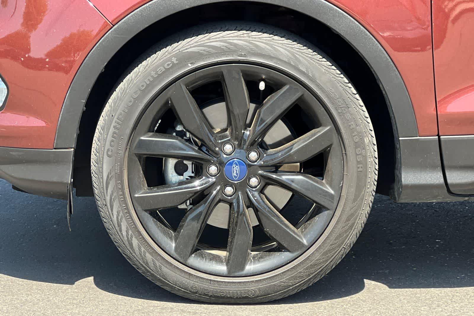 Thumbnail: 2018 Ford Escape - 12