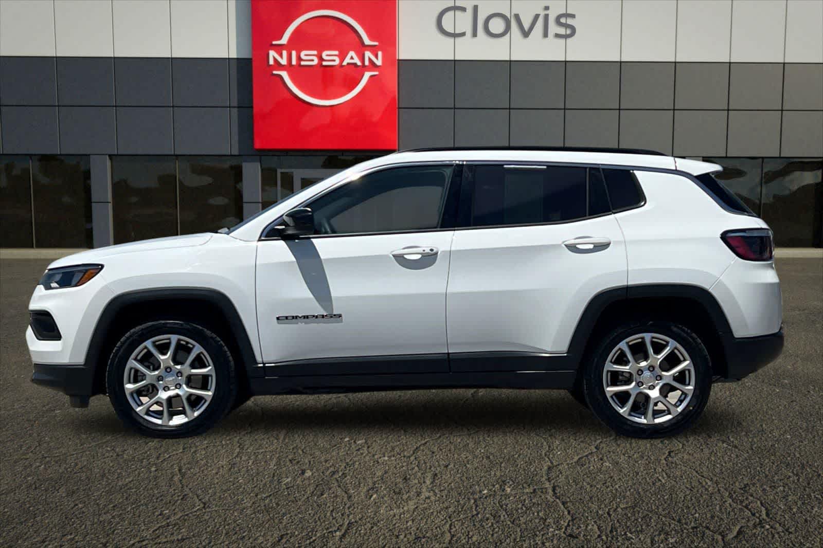 Thumbnail: 2023 Jeep Compass - 6
