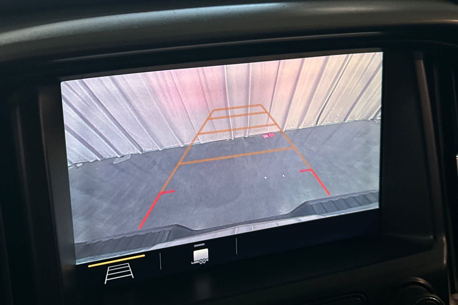 Thumbnail: 2019 Chevrolet Colorado - 21