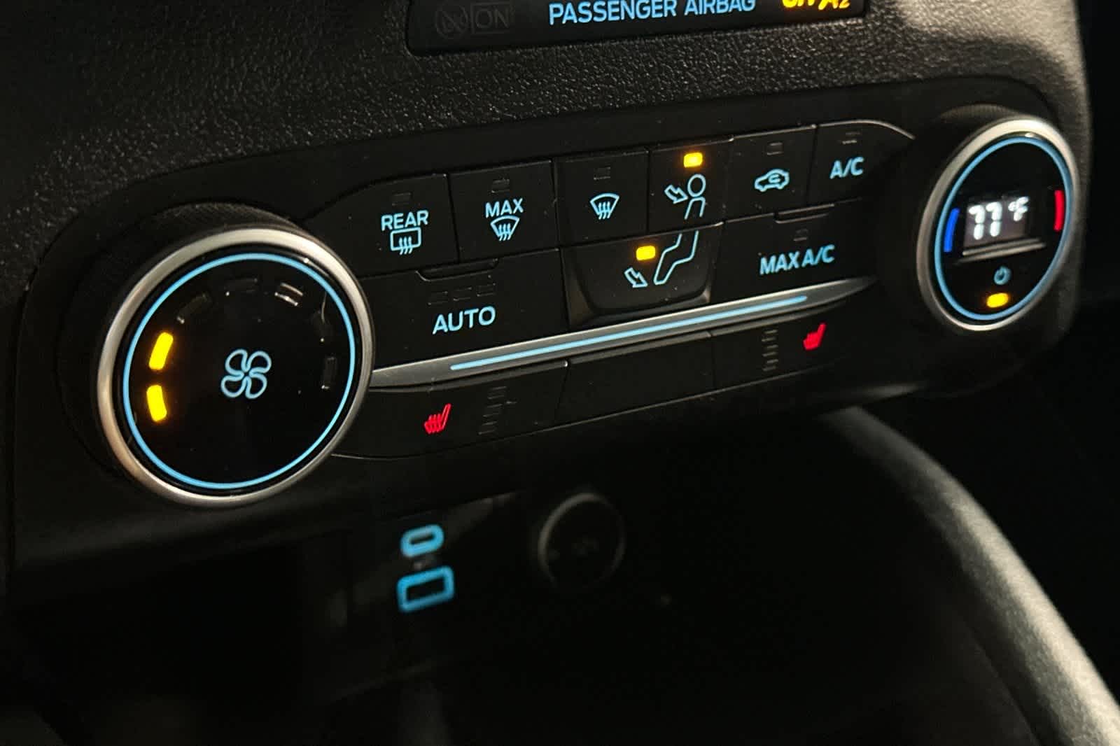 Thumbnail: 2020 Ford Escape - 23