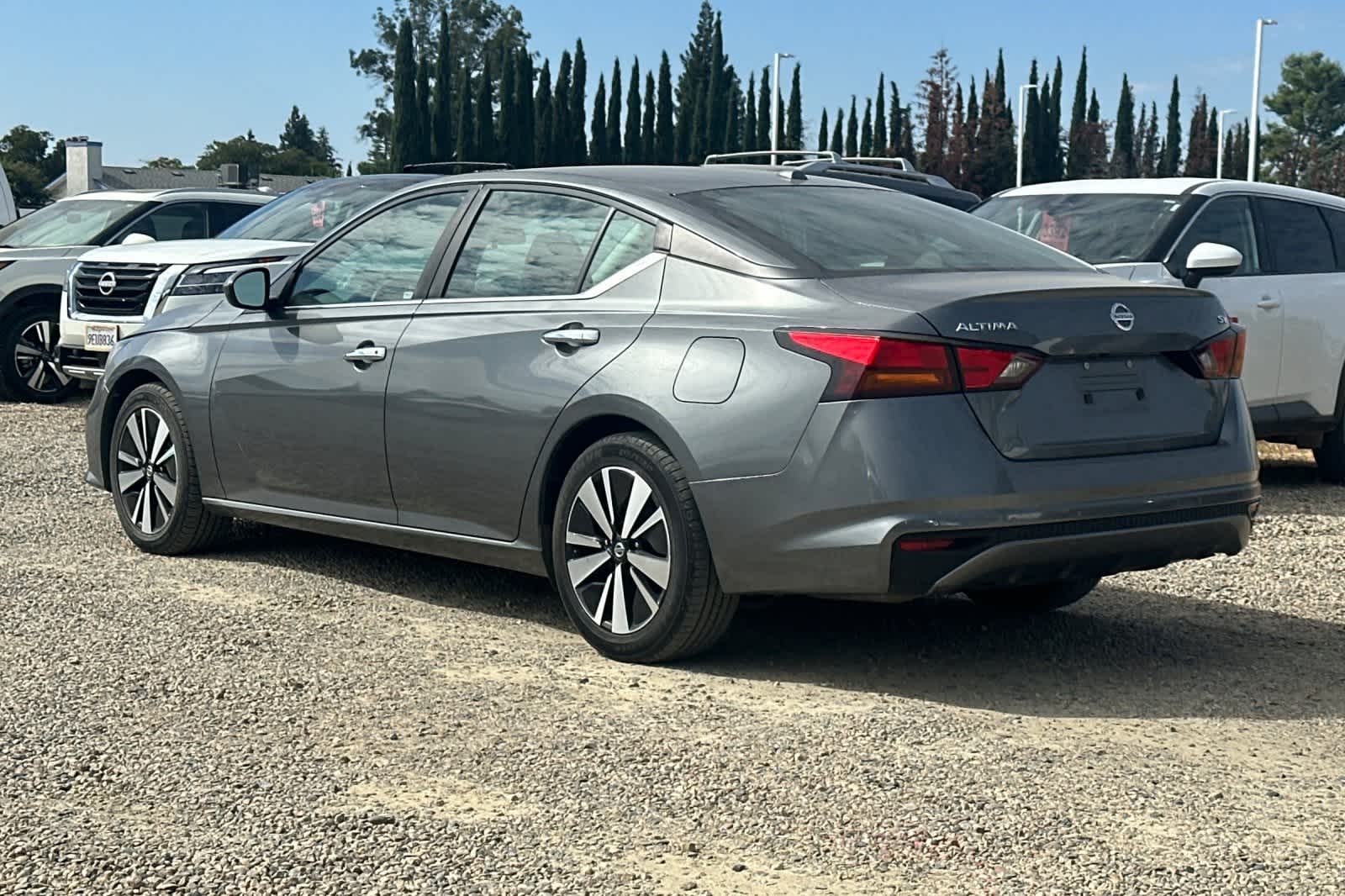 Thumbnail: 2022 Nissan Altima - 7