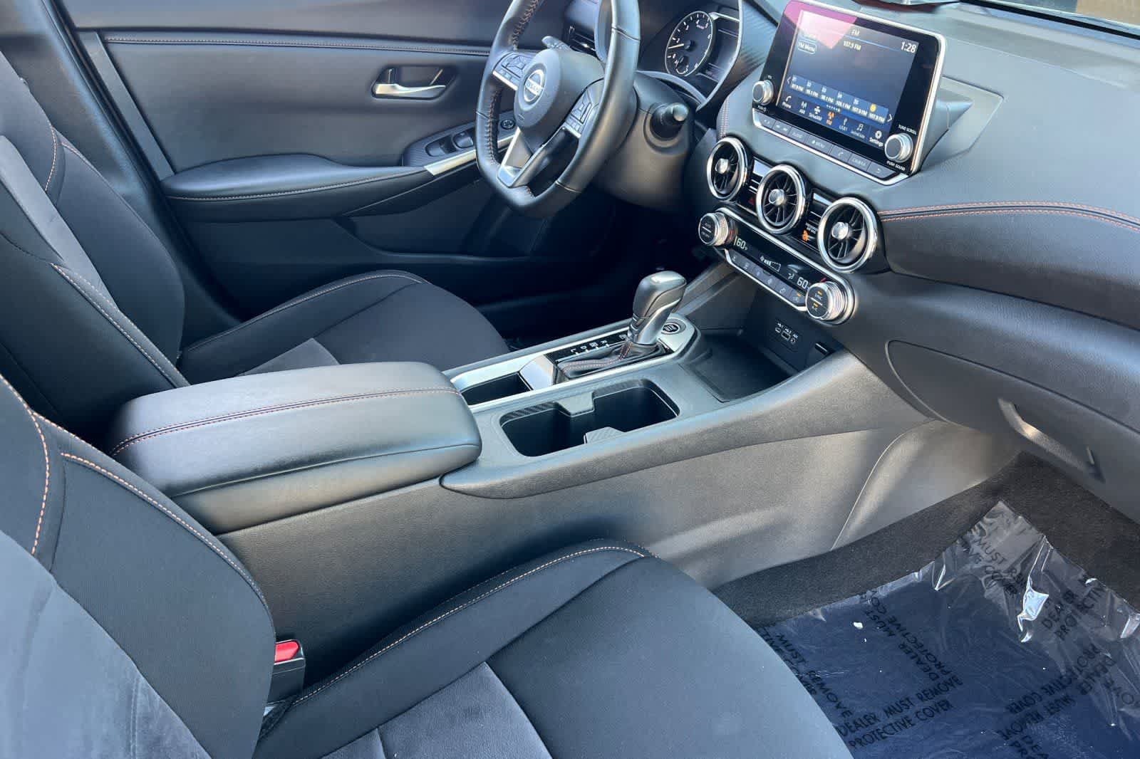 Thumbnail: 2023 Nissan Sentra - 17