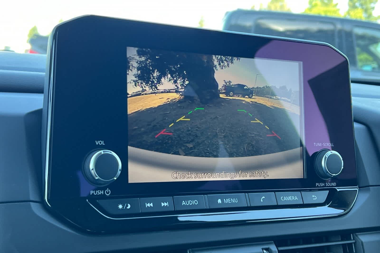 Thumbnail: 2025 Nissan Pathfinder - 24