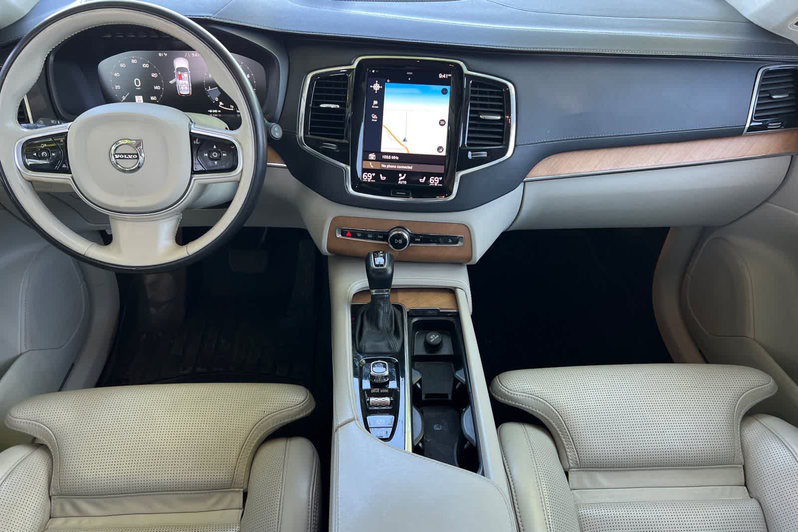 Thumbnail: 2020 Volvo XC90 - 4