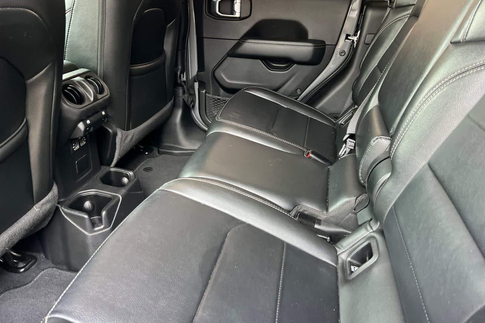 Thumbnail: 2022 Jeep Gladiator - 5