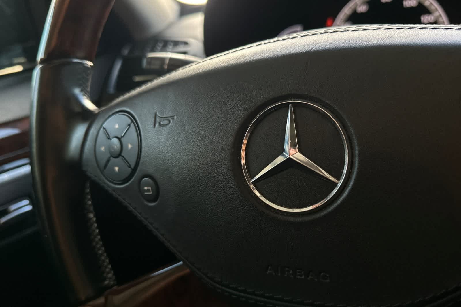 Thumbnail: 2012 Mercedes-Benz S-Class - 29