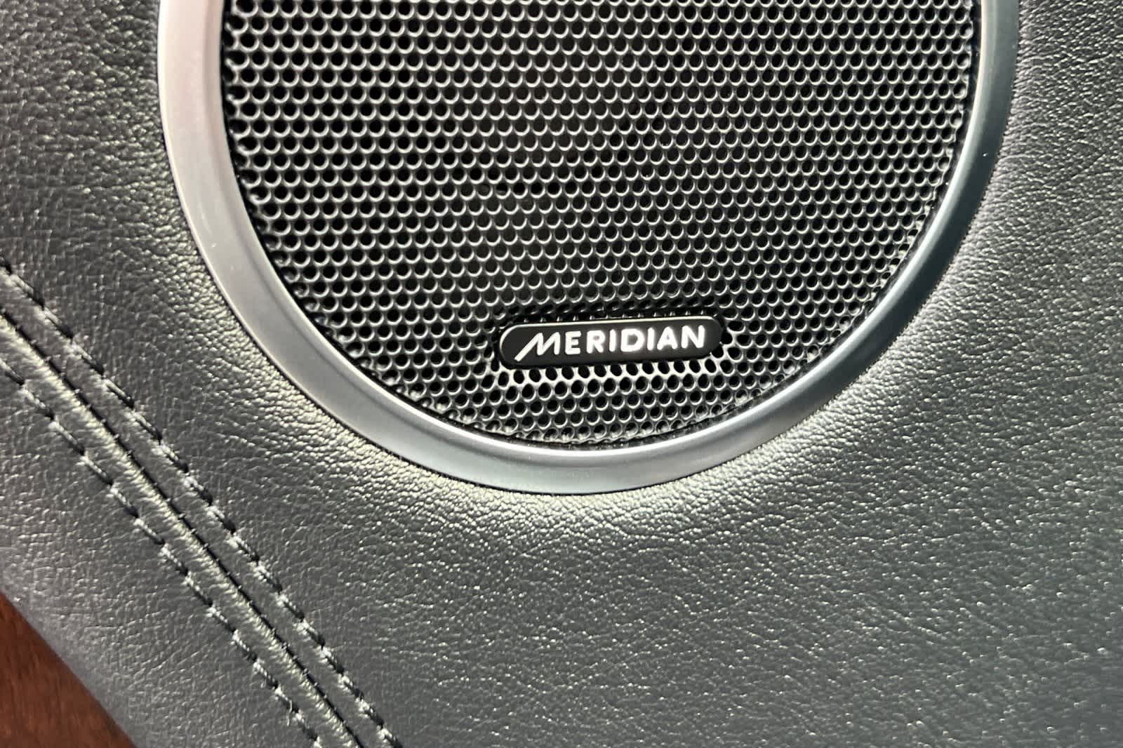 Thumbnail: 2021 Land Rover Range Rover - 22