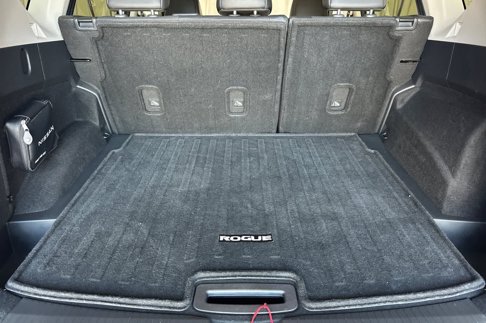 Thumbnail: 2023 Nissan Rogue - 17