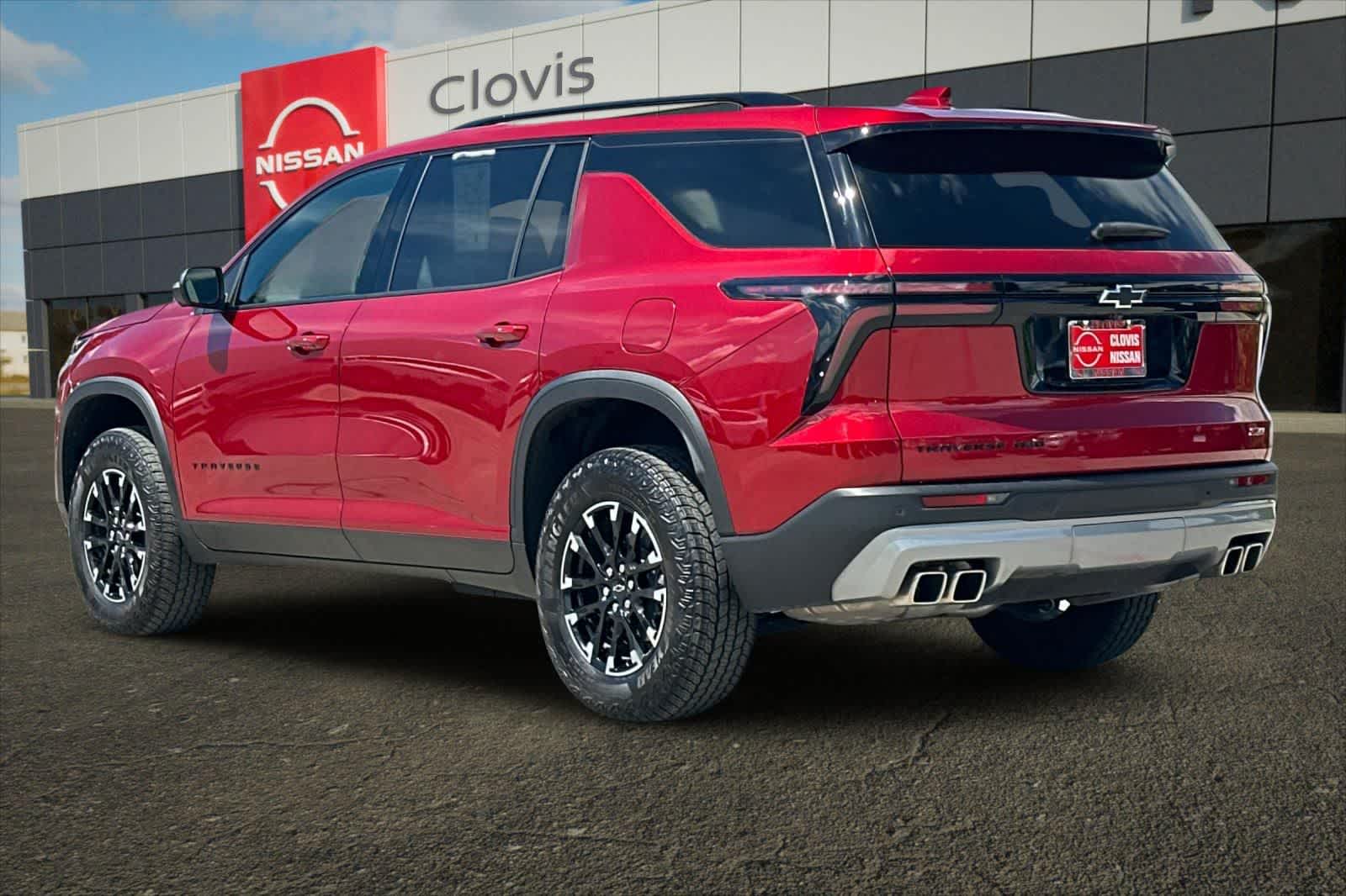 Thumbnail: 2025 Chevrolet Traverse - 7