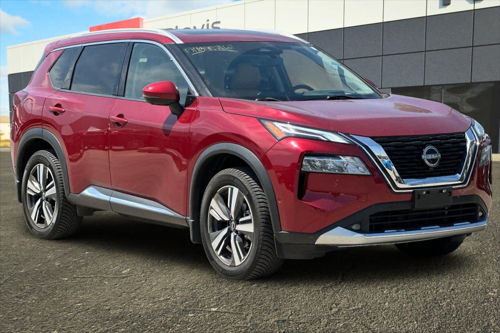 Thumbnail: 2022 Nissan Rogue - 10