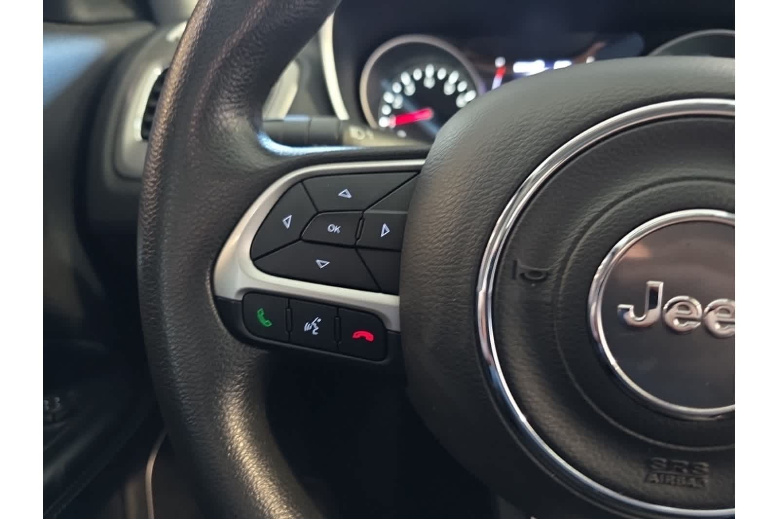 Thumbnail: 2021 Jeep Compass - 28