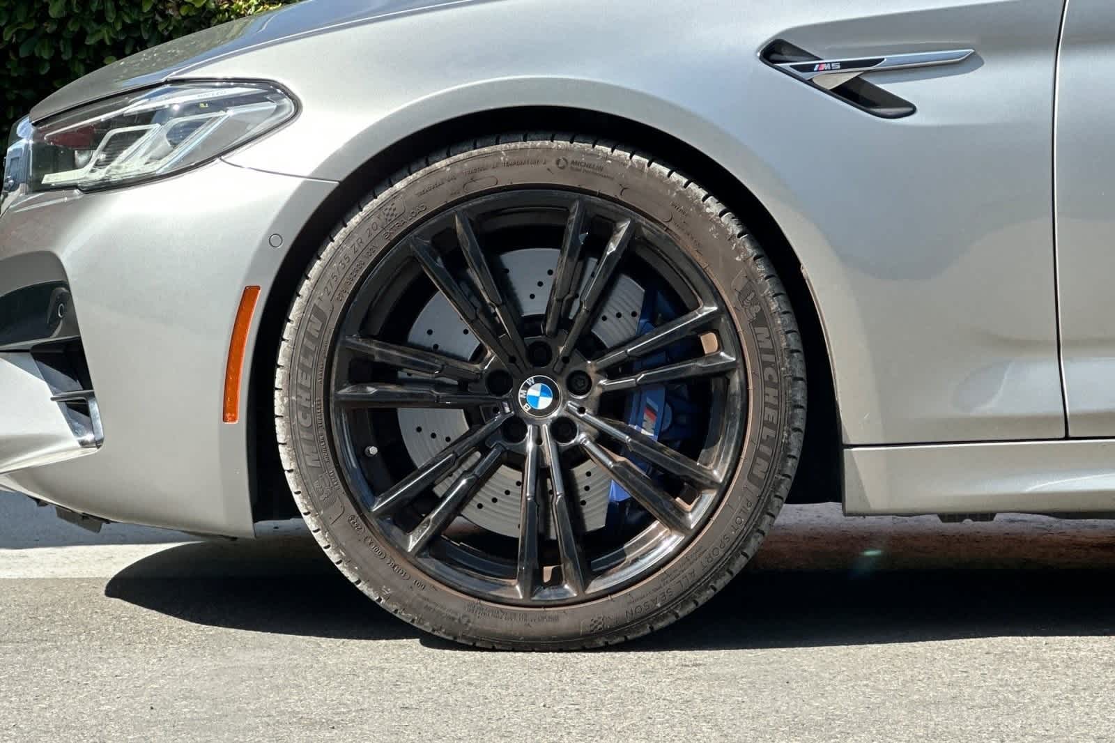 Thumbnail: 2021 BMW M5 - 12