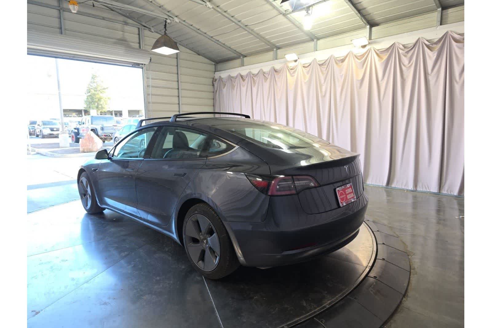 Thumbnail: 2023 Tesla Model 3 - 8