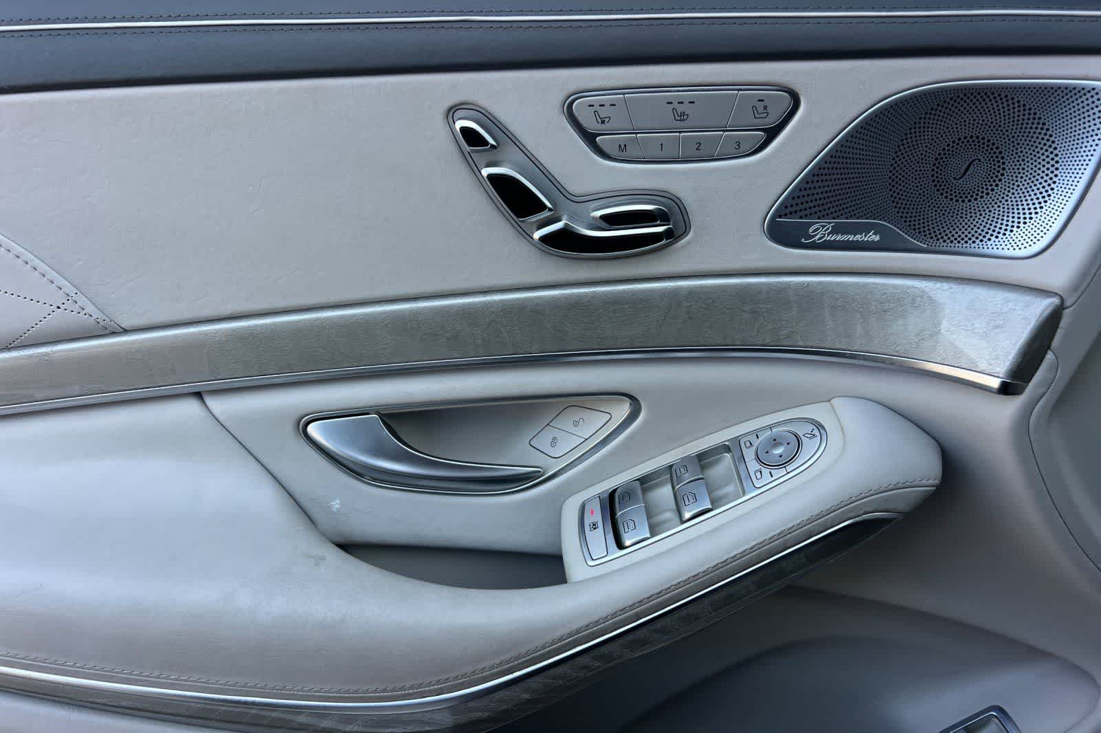 Thumbnail: 2015 Mercedes-Benz S-Class - 15