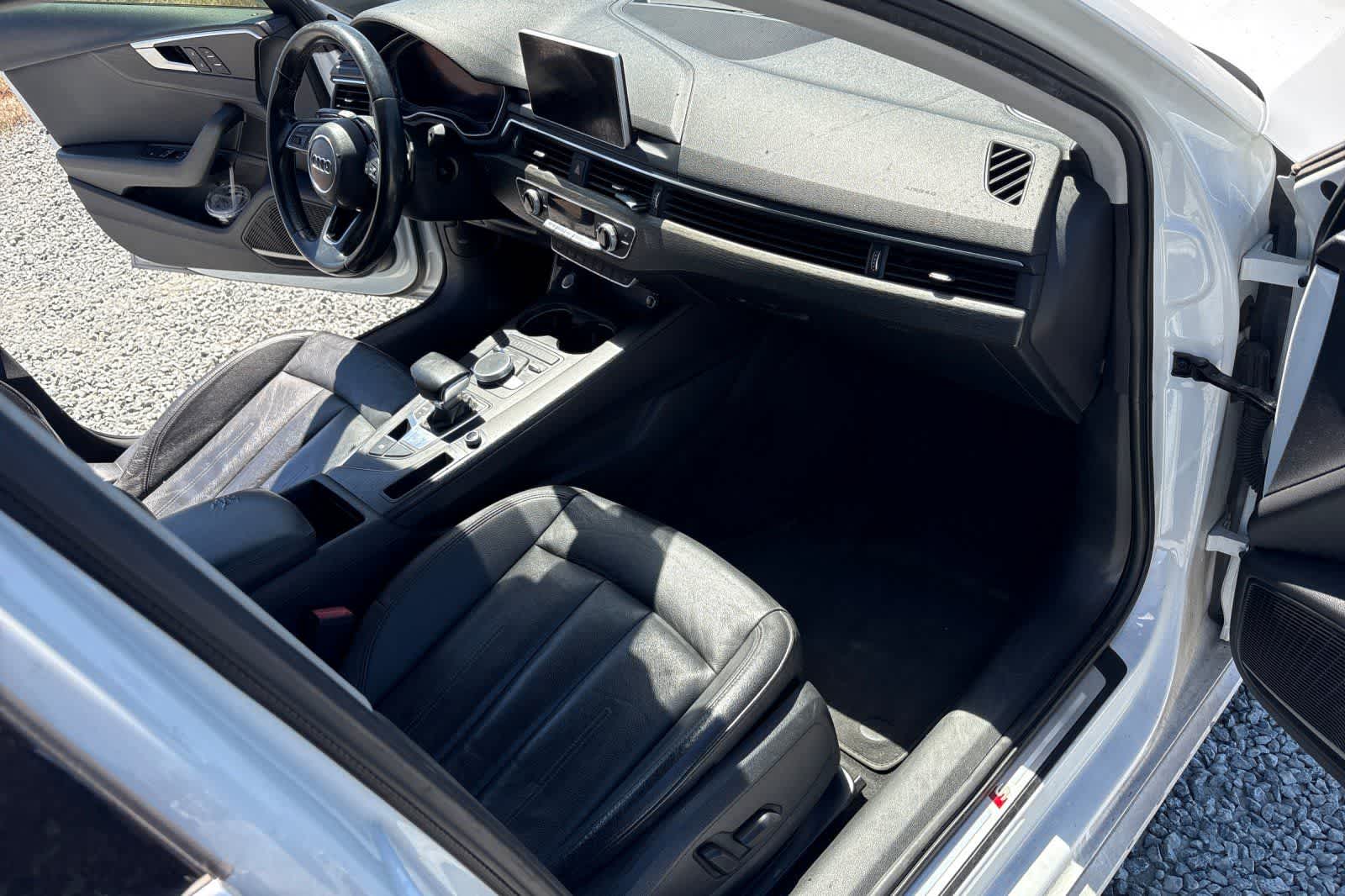 Thumbnail: 2017 Audi A4 - 17