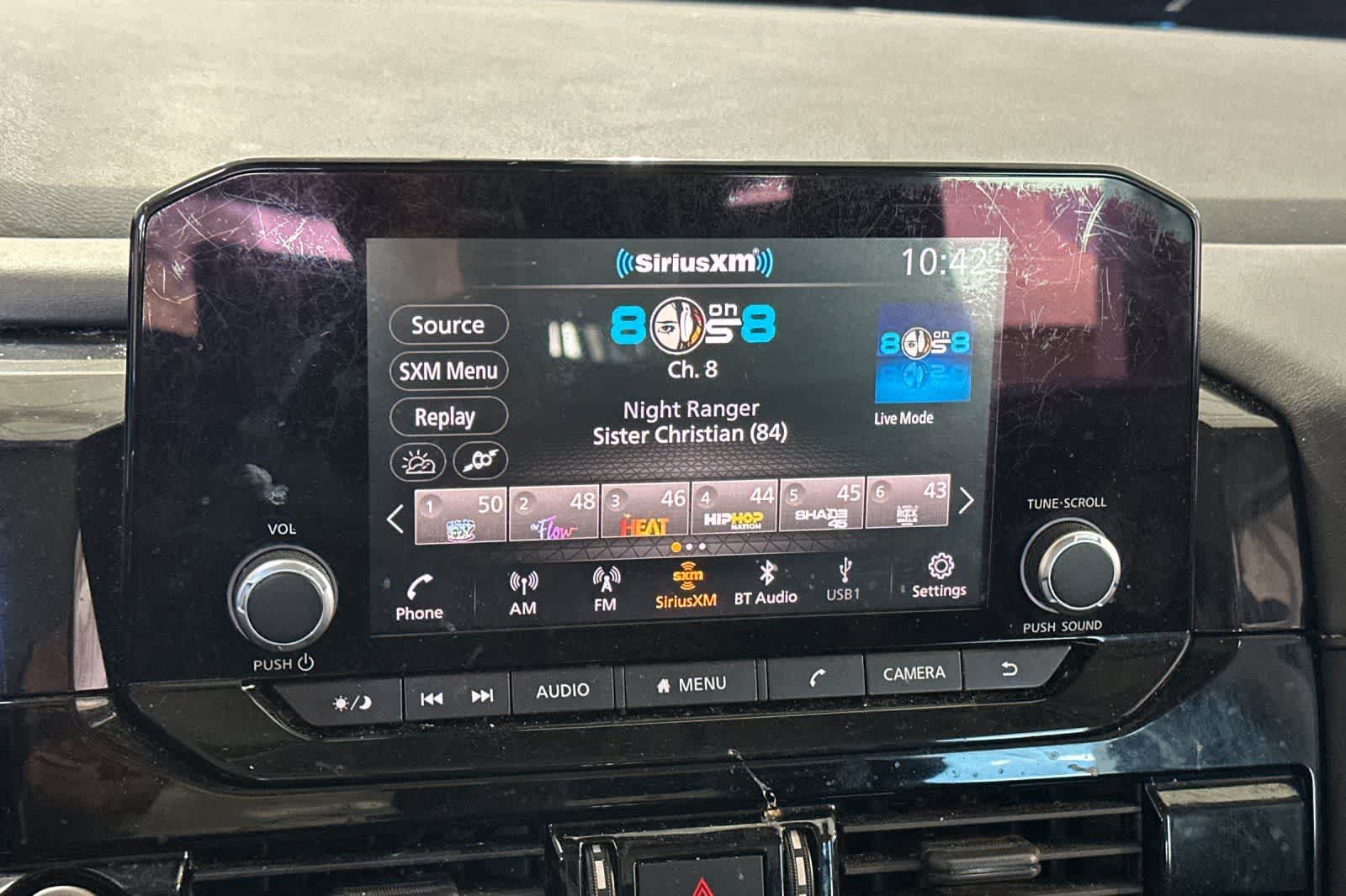 Thumbnail: 2022 Nissan Pathfinder - 20