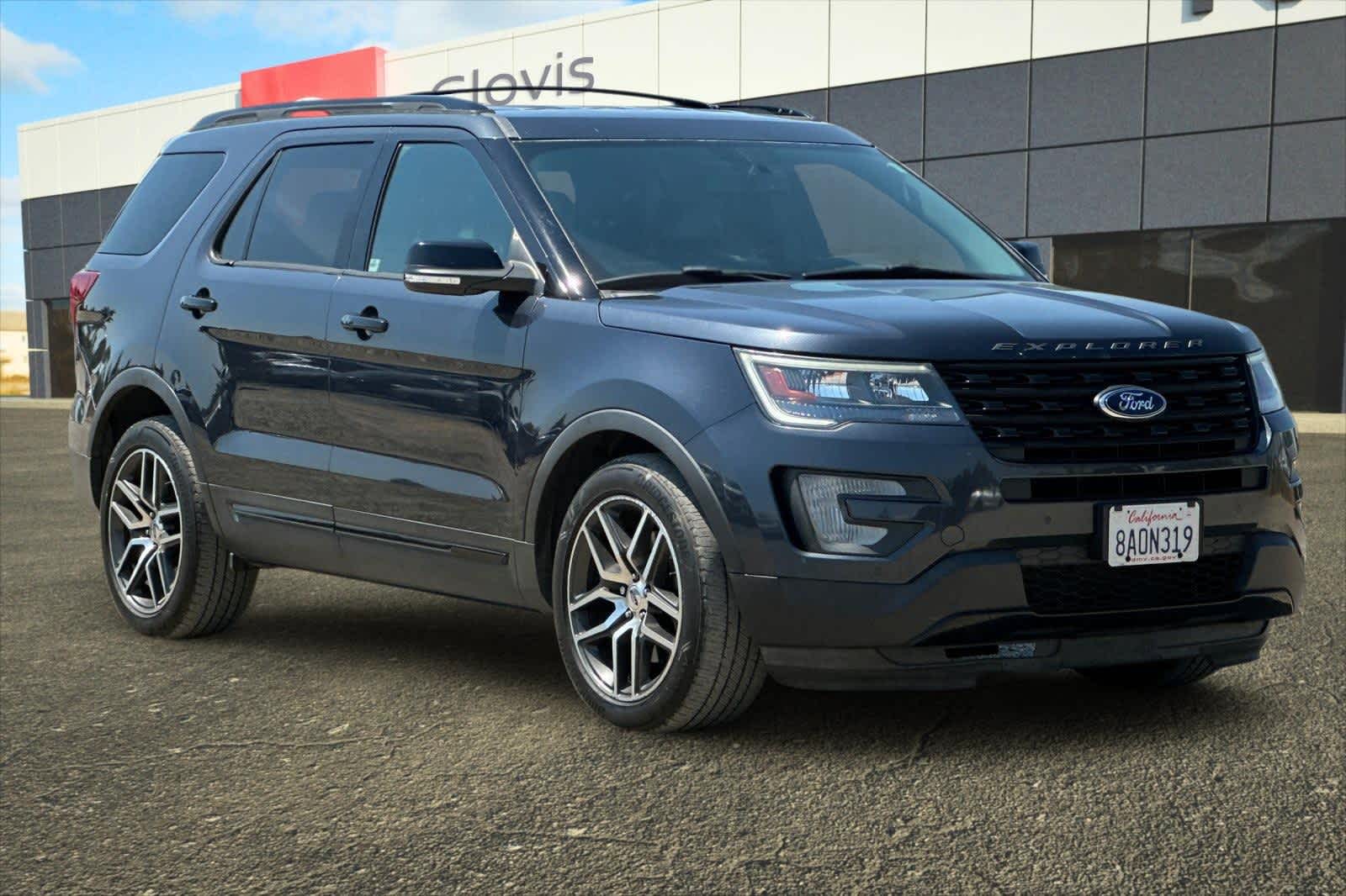 Thumbnail: 2017 Ford Explorer - 10