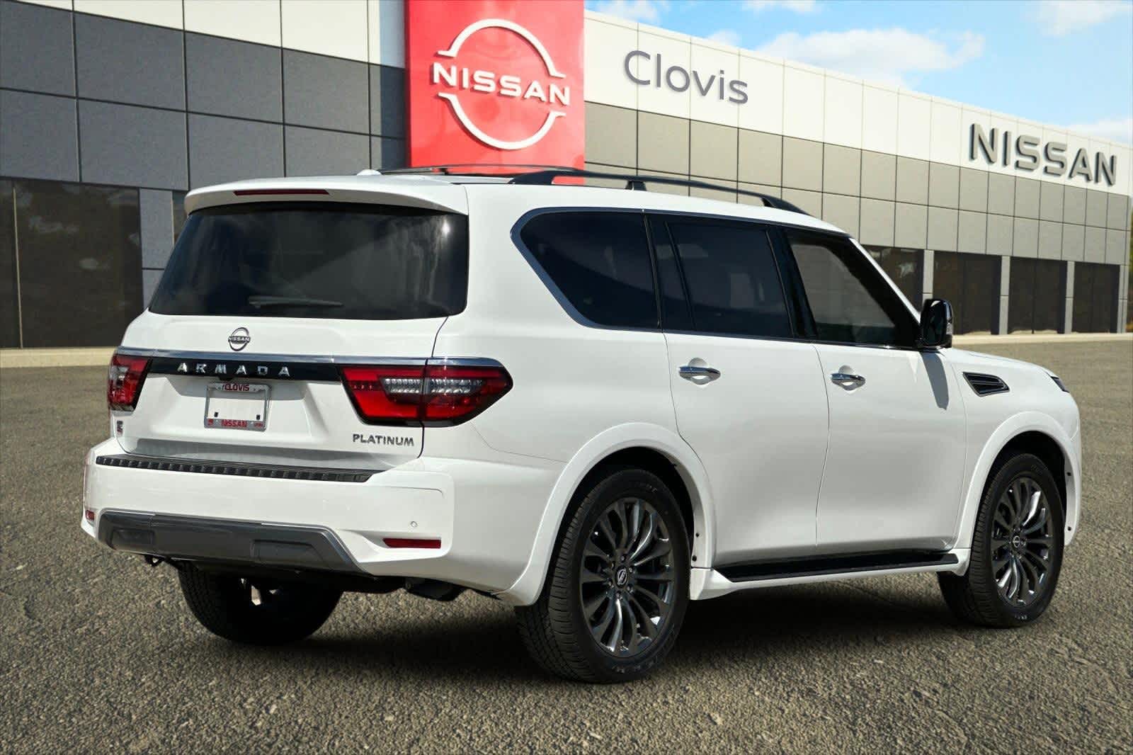 Thumbnail: 2023 Nissan Armada - 3