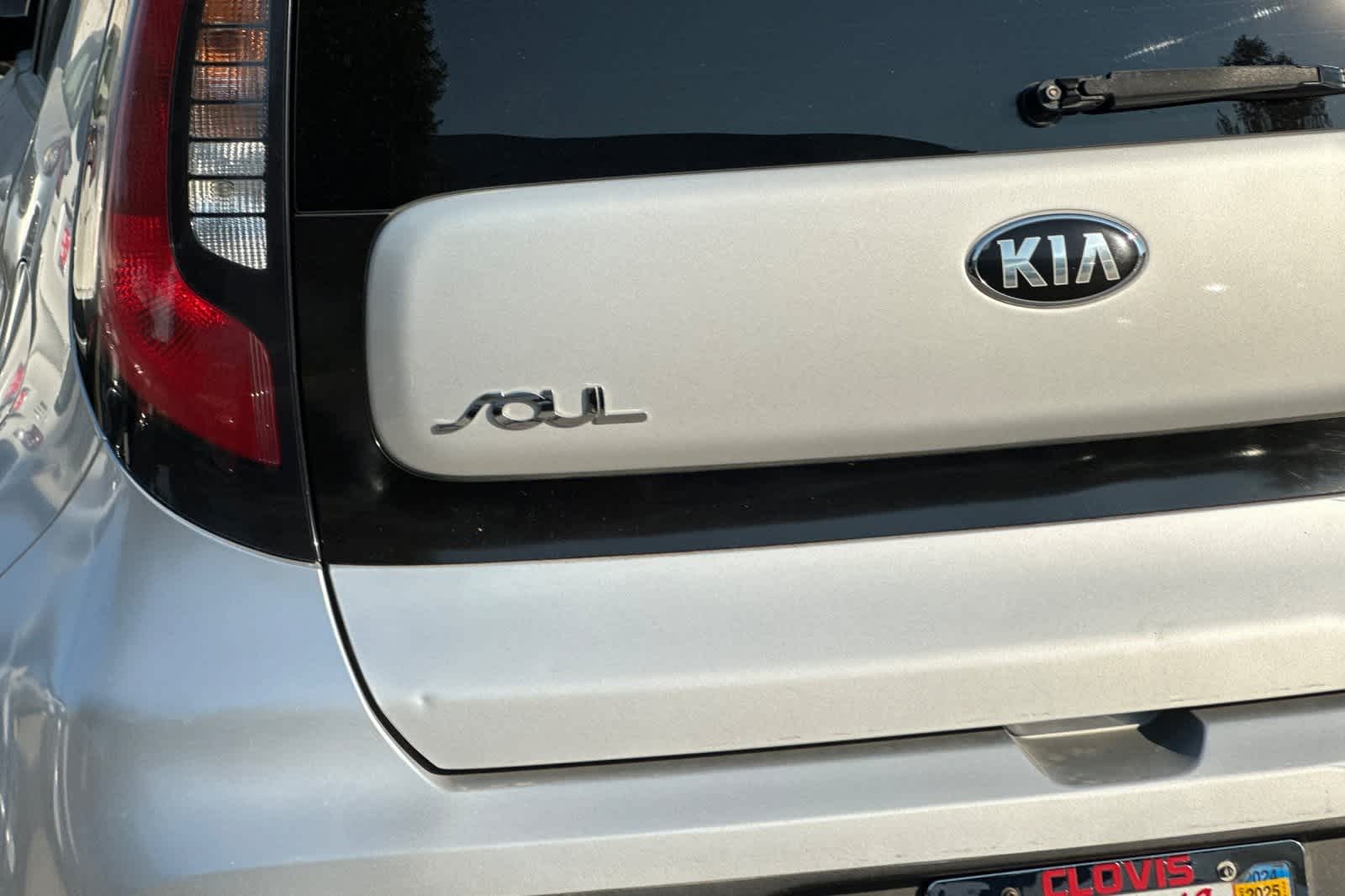 Thumbnail: 2017 Kia Soul - 12