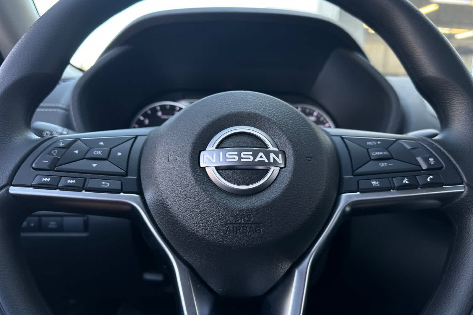Thumbnail: 2025 Nissan Sentra - 25