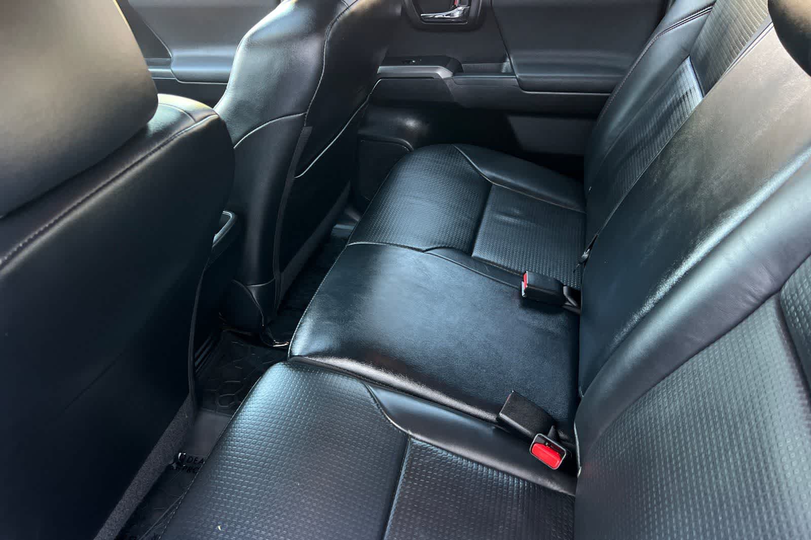 Thumbnail: 2019 Toyota Tacoma - 5