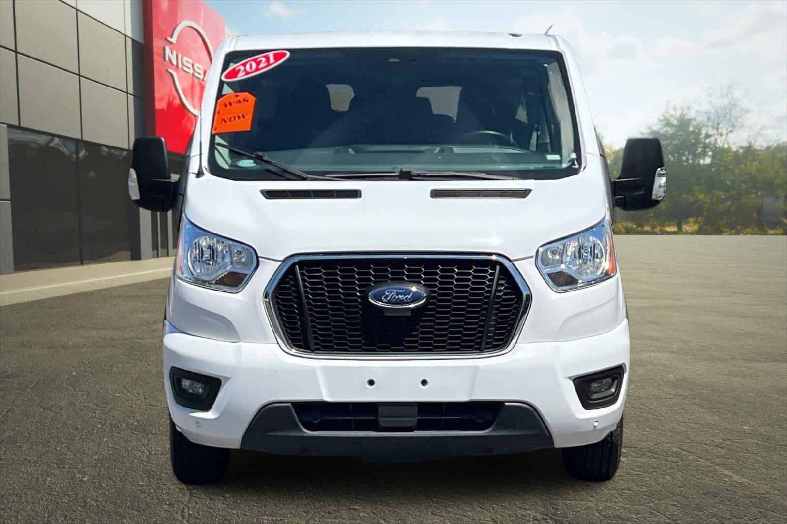 2021 Ford Econoline E-350 11