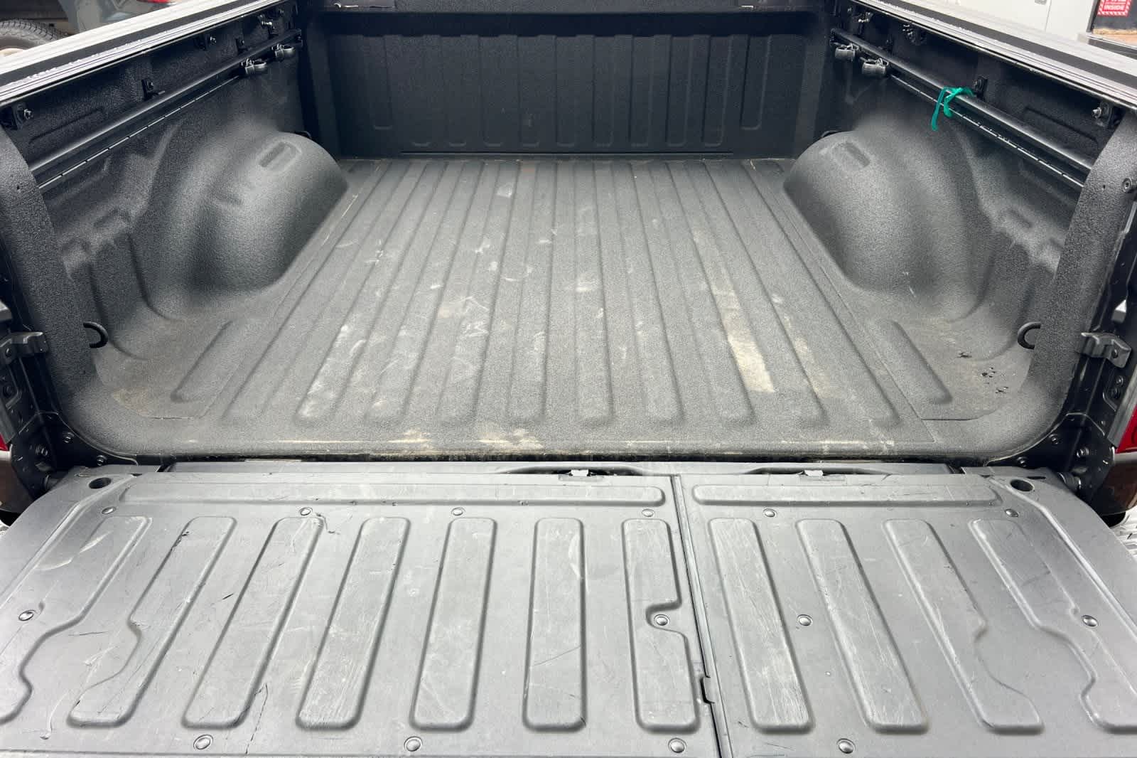 Thumbnail: 2021 RAM 1500 - 18
