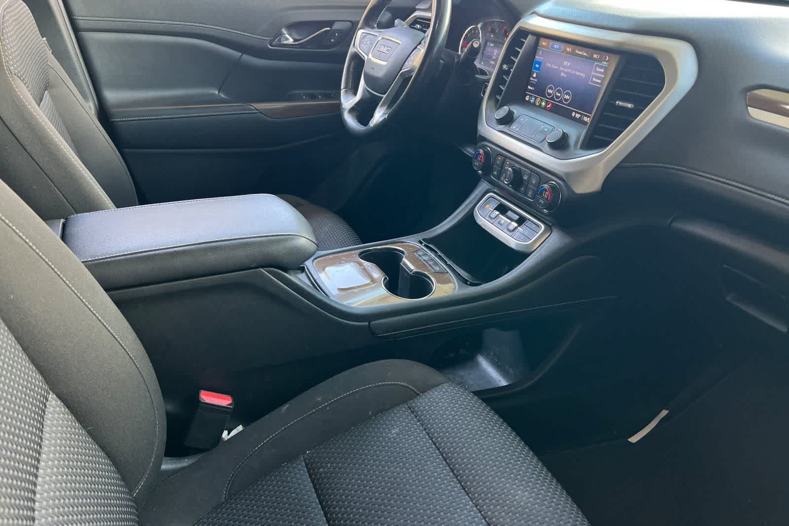 Thumbnail: 2020 GMC Acadia - 19