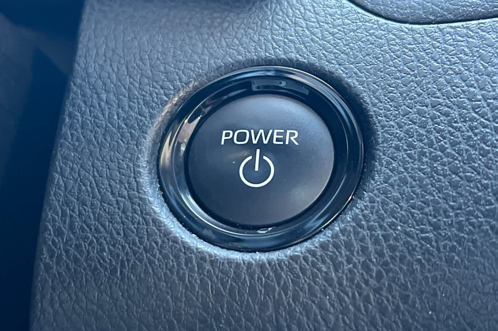 Thumbnail: 2025 Toyota Camry - 24