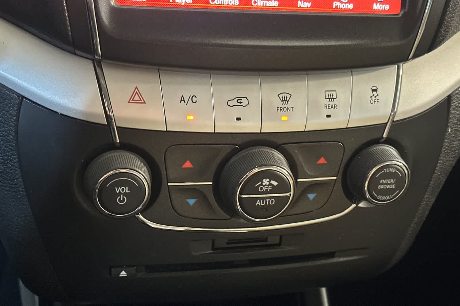 Thumbnail: 2015 Dodge Journey - 24