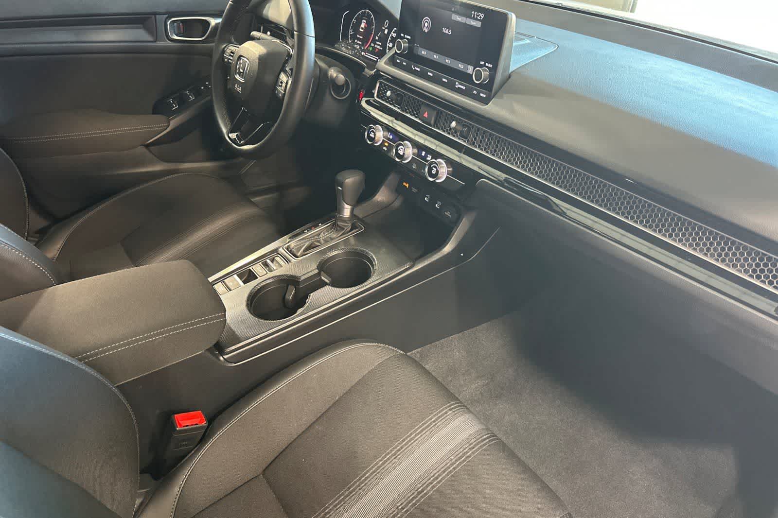 Thumbnail: 2025 Honda Civic - 17