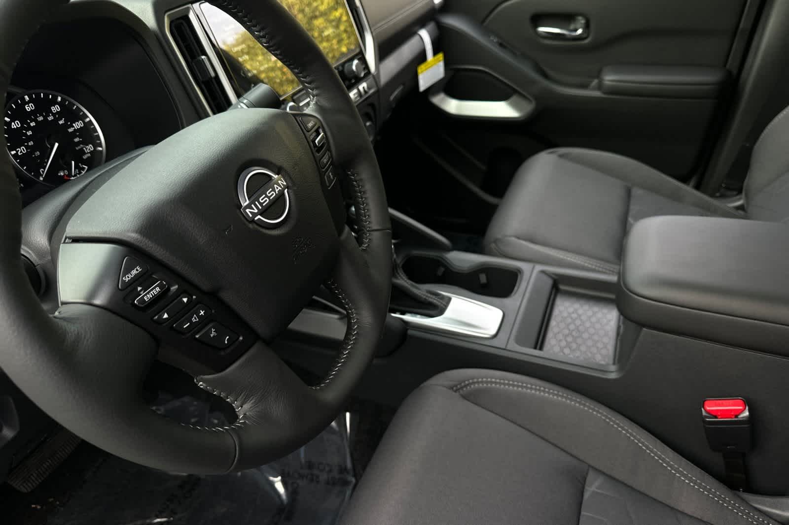 Thumbnail: 2025 Nissan Frontier - 12