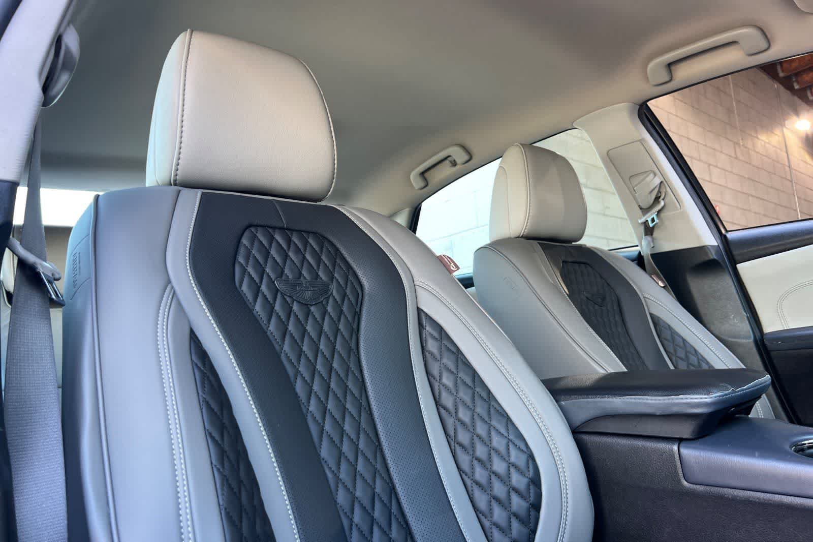 Thumbnail: 2015 Toyota Avalon - 18