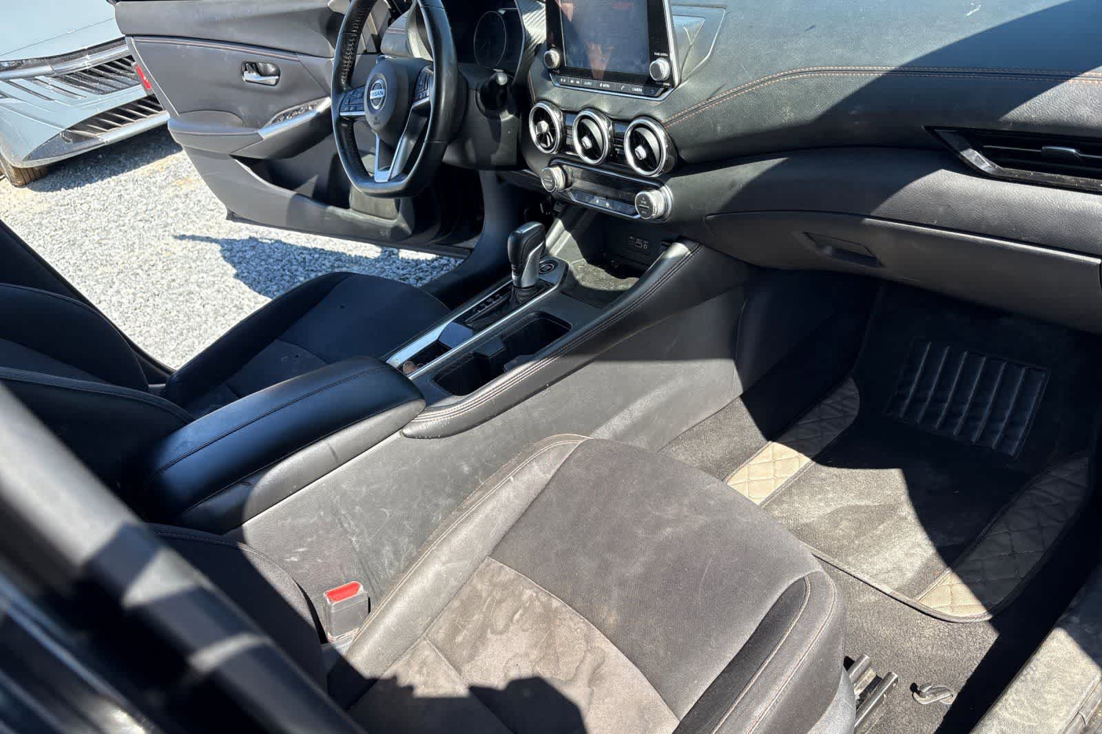 Thumbnail: 2021 Nissan Sentra - 17