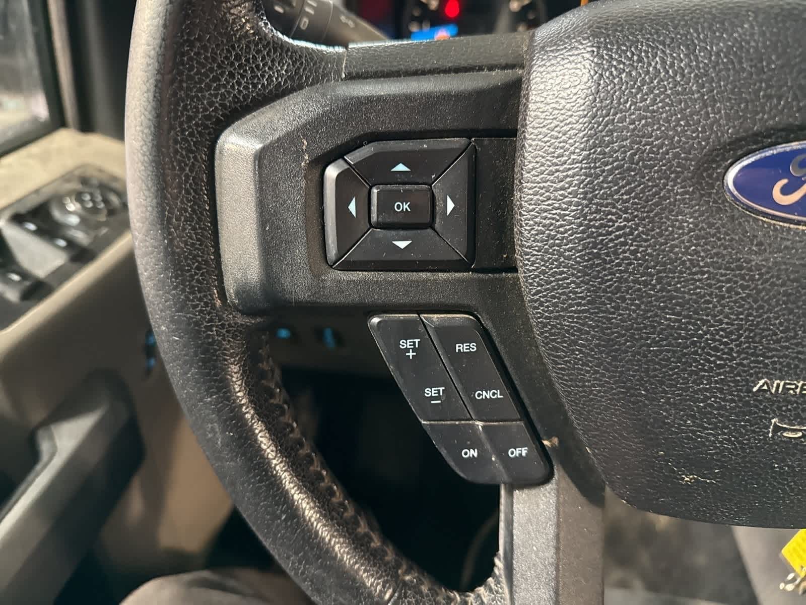 Thumbnail: 2016 Ford F-150 - 25