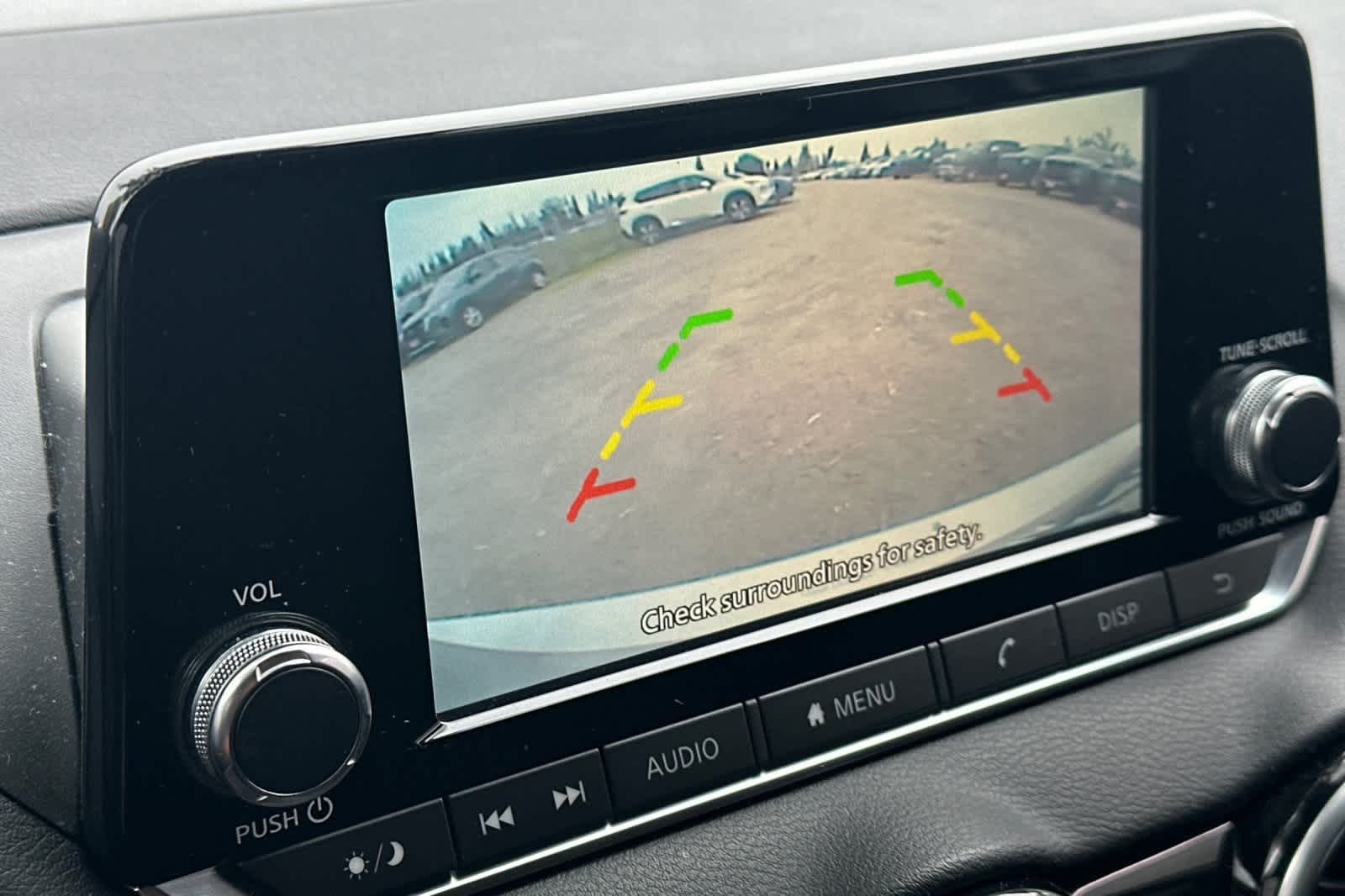 Thumbnail: 2021 Nissan Sentra - 19