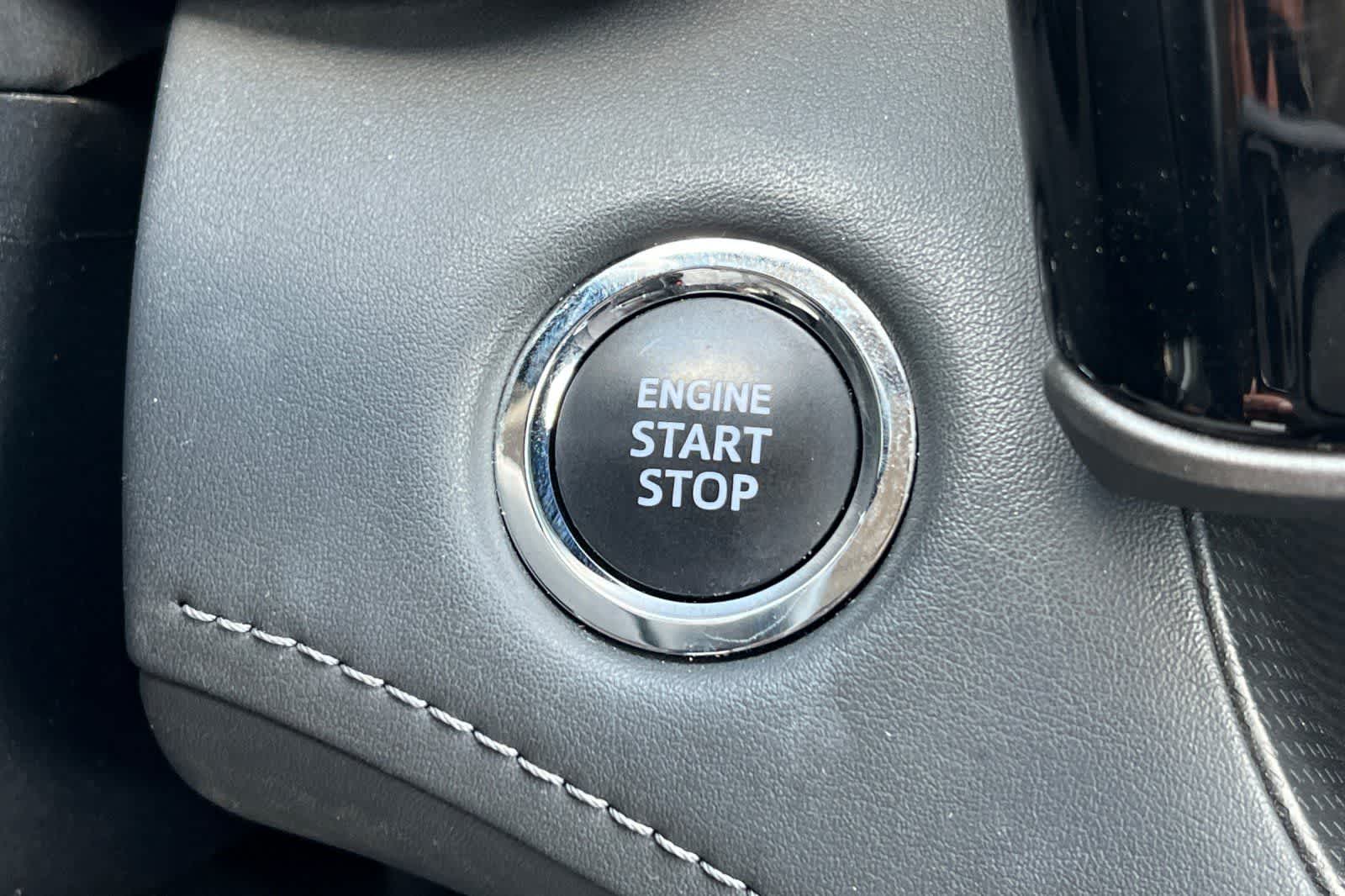 Thumbnail: 2023 Toyota Highlander - 25