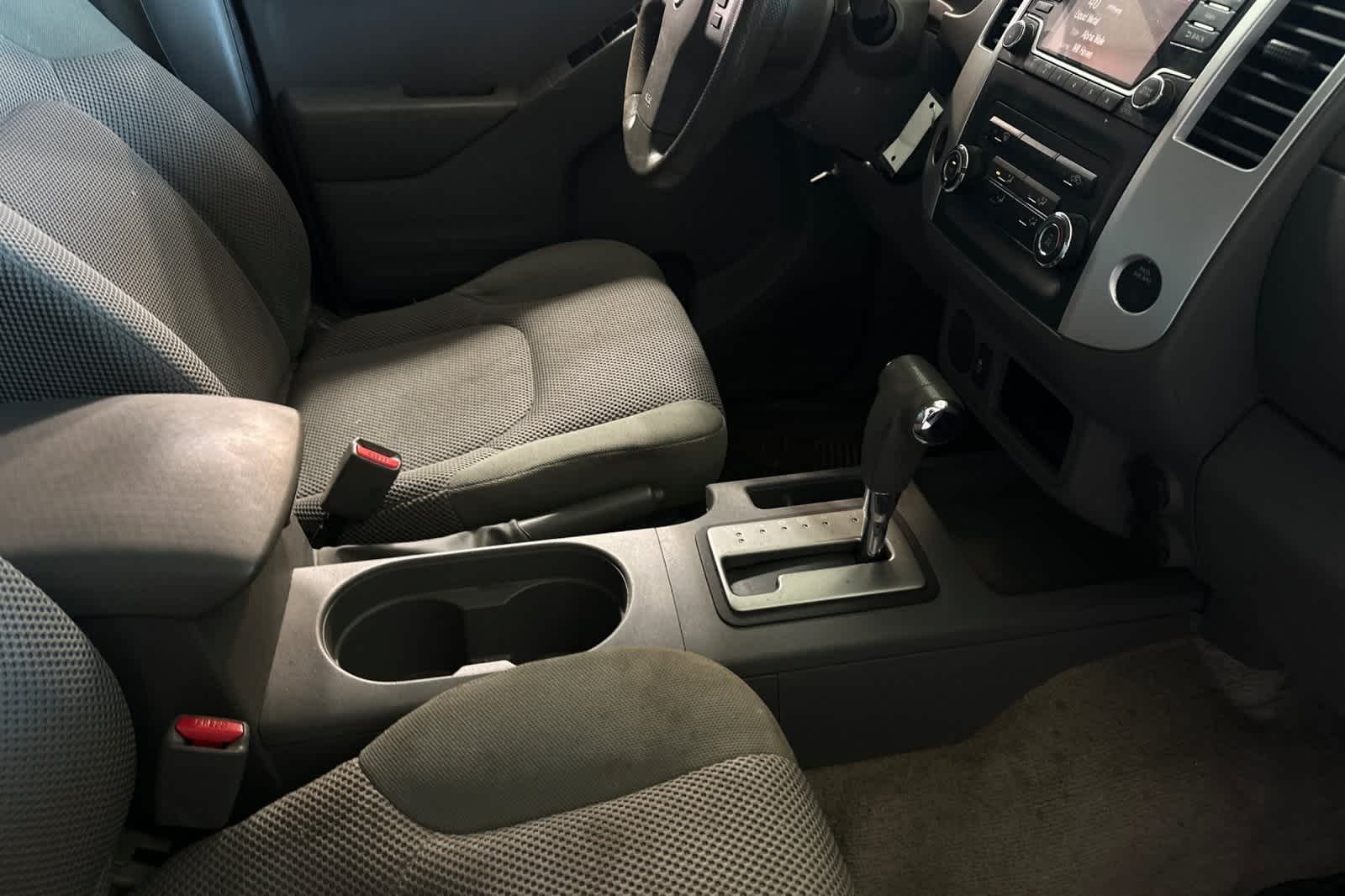 Thumbnail: 2015 Nissan Frontier - 18