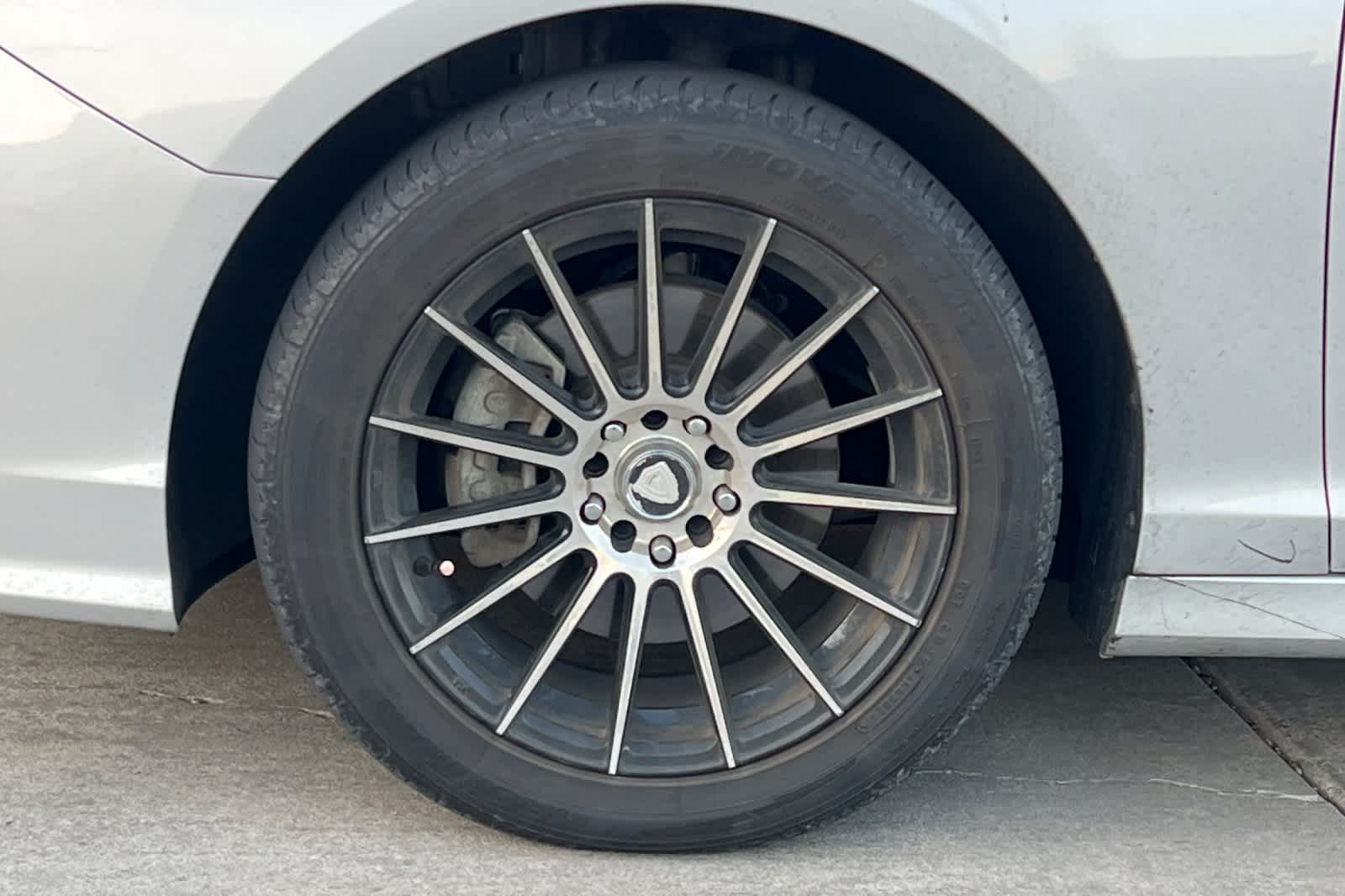 Thumbnail: 2019 Hyundai Sonata - 12