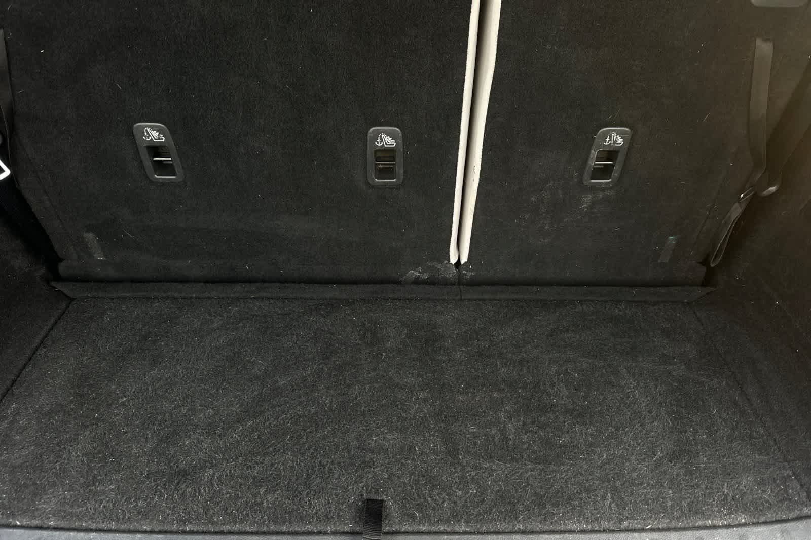 Thumbnail: 2022 Nissan Pathfinder - 17