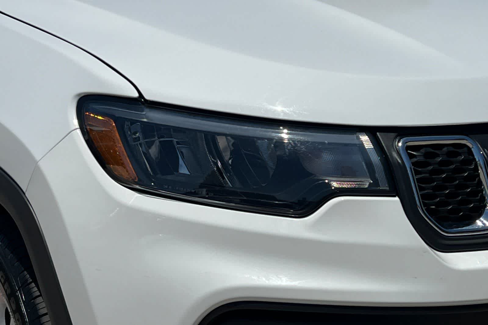 Thumbnail: 2023 Jeep Compass - 33